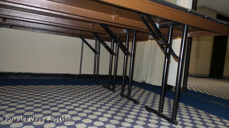 image for item EF9081 (16) folding tables