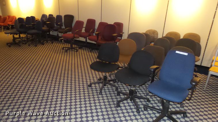image for item EF9083 Approximately 30 chairs