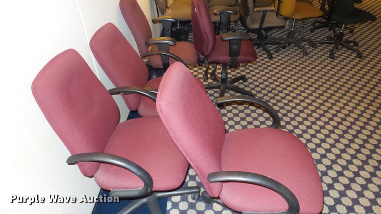 image for item EF9083 Approximately 30 chairs