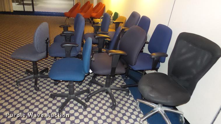 image for item EF9083 Approximately 30 chairs