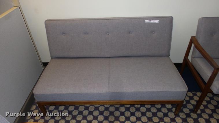 image for item EF9088 Waiting room furniture