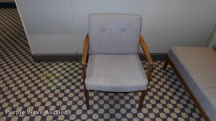 image for item EF9088 Waiting room furniture