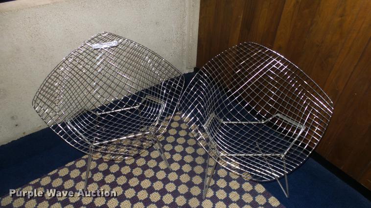 image for item EF9089 (2) chairs