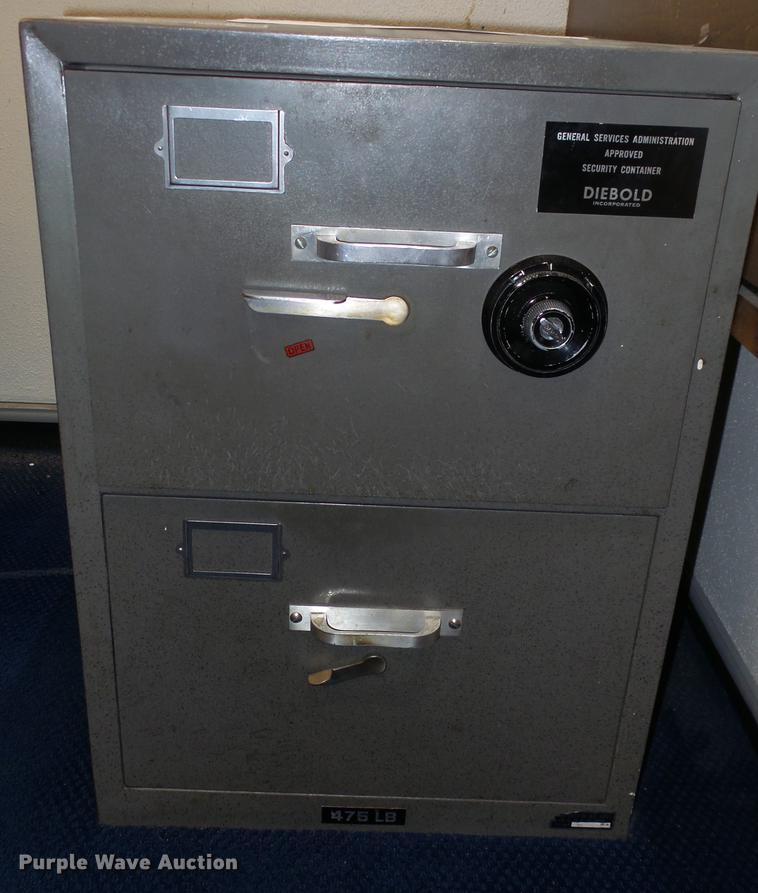 Diebold safe in Wichita, KS Item EF9110 sold Purple Wave