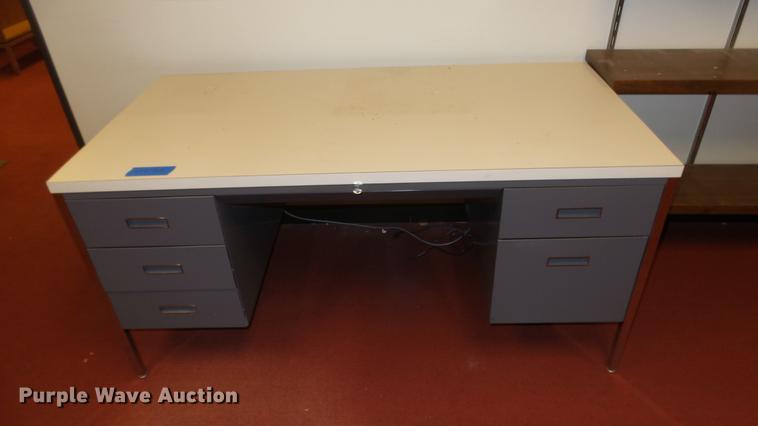 image for item EF9139 Office furniture