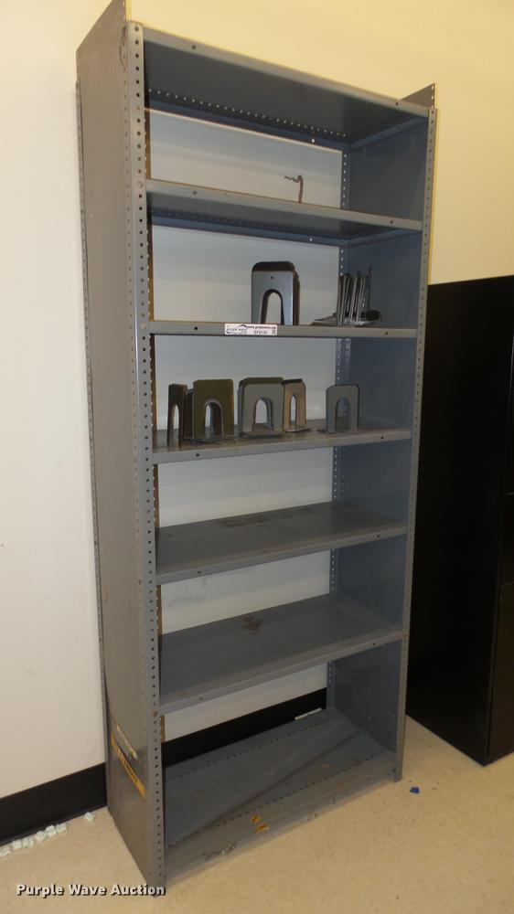 image for item EF9150 Steel shelves