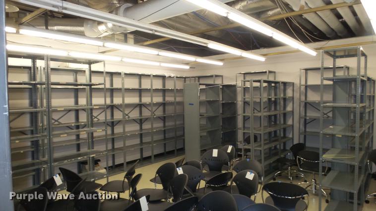 image for item EF9150 Steel shelves