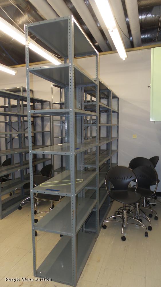 image for item EF9150 Steel shelves