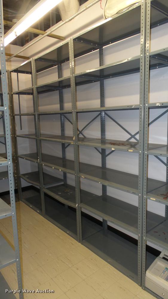 image for item EF9150 Steel shelves