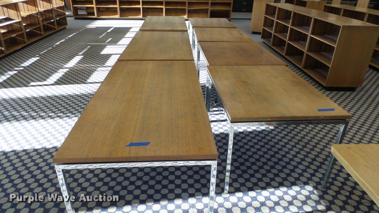 image for item ET9252 (6) tables