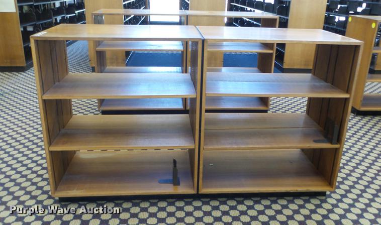 image for item ET9253 (11) wood bookshelves