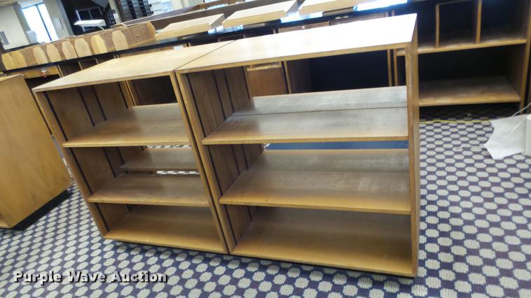 image for item ET9253 (11) wood bookshelves