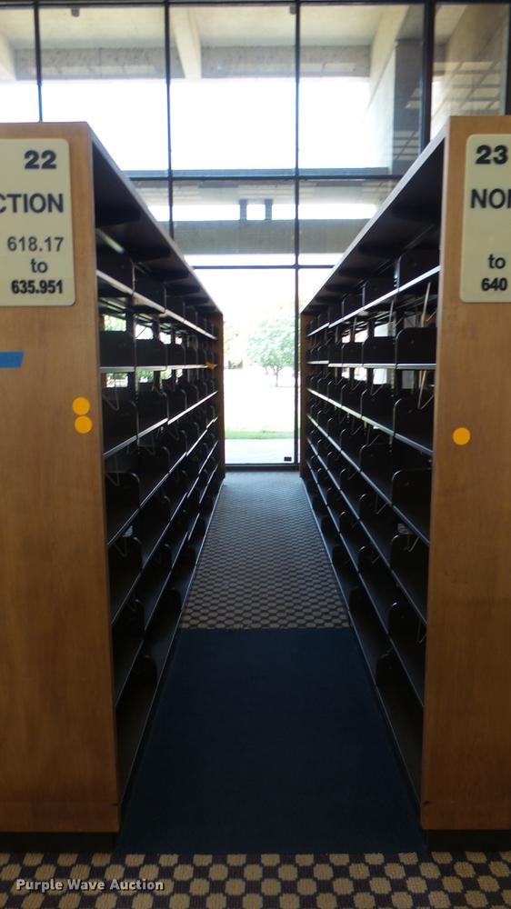 image for item ET9268 (14) floor-to-ceiling style bookshelves