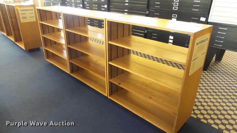 image for item ET9270 (4) wood bookcases