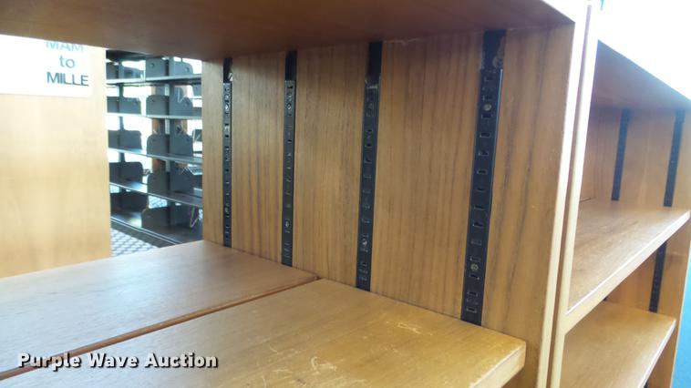 image for item ET9270 (4) wood bookcases