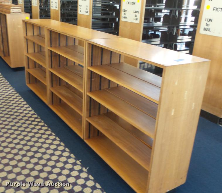 image for item ET9270 (4) wood bookcases