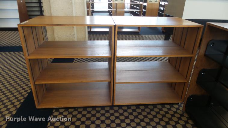 image for item ET9274 (3) wood bookshelves