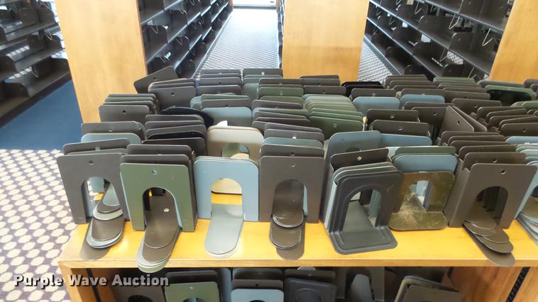 image for item ET9274 (3) wood bookshelves