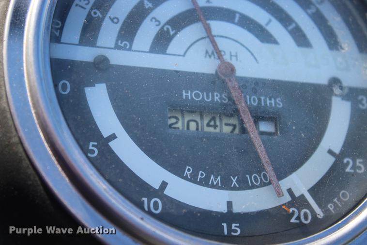 image for item BE9322 John Deere 1020 tractor