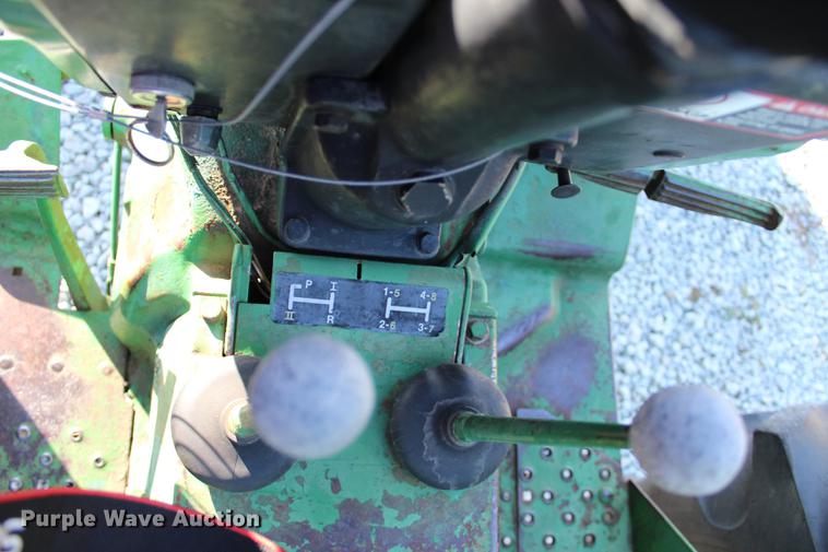 image for item BE9322 John Deere 1020 tractor