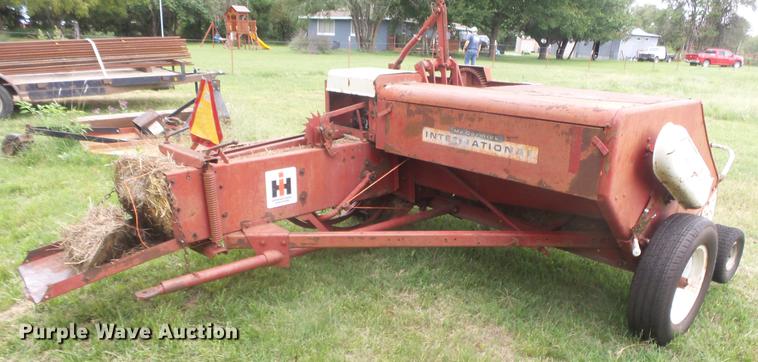 image for item BL9010 International 47 square baler