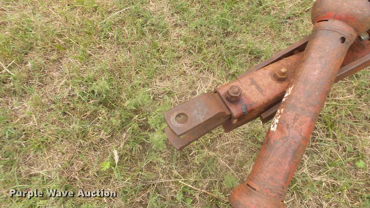 image for item BL9010 International 47 square baler