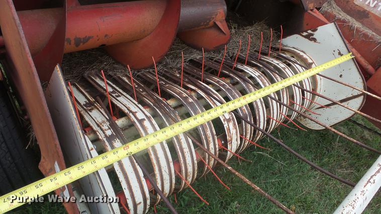 image for item BL9010 International 47 square baler