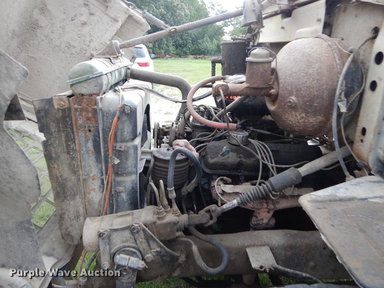 image for item DB8292 1973 Ford 700 feed mixer truck