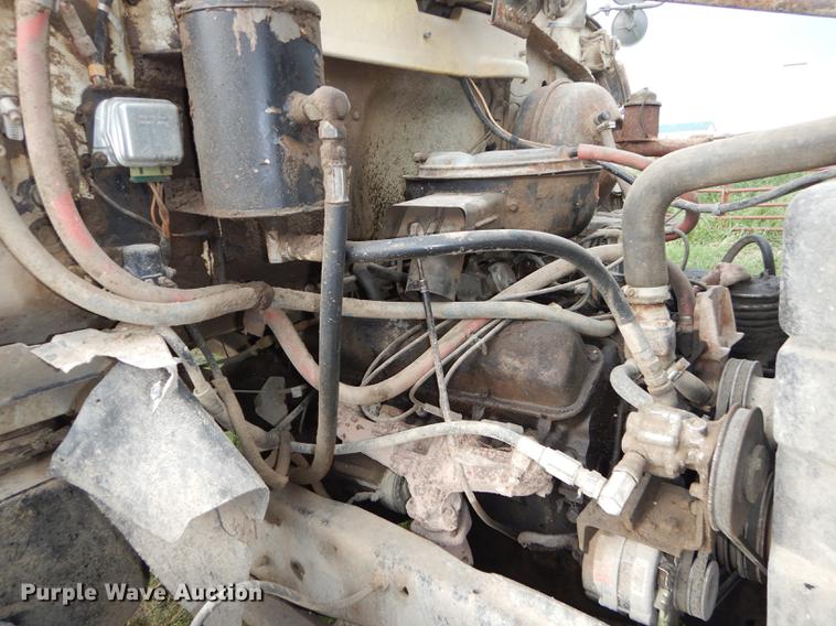 image for item DB8292 1973 Ford 700 feed mixer truck