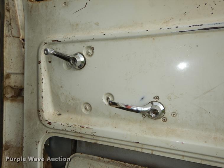 image for item DB8292 1973 Ford 700 feed mixer truck