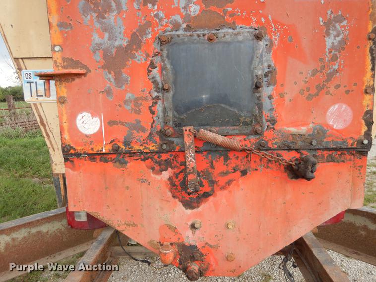 image for item DB8292 1973 Ford 700 feed mixer truck