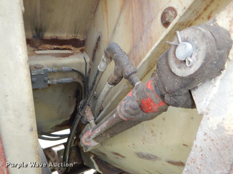image for item DB8292 1973 Ford 700 feed mixer truck