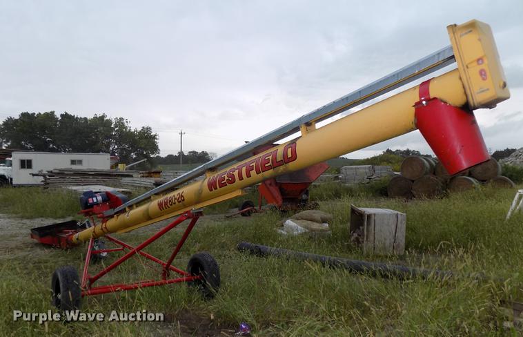 image for item DB8627 Westfield WR80-26 grain auger