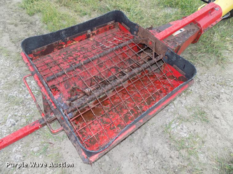 image for item DB8627 Westfield WR80-26 grain auger