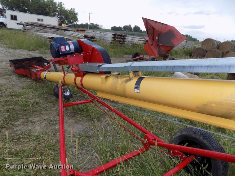 image for item DB8627 Westfield WR80-26 grain auger