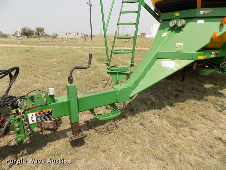 image for item DB9136 2003 John Deere 1890 no-till air seeder