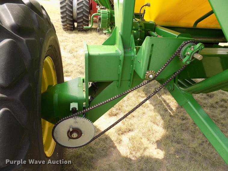 image for item DB9136 2003 John Deere 1890 no-till air seeder