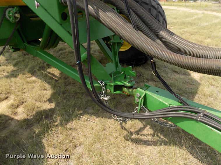 image for item DB9136 2003 John Deere 1890 no-till air seeder