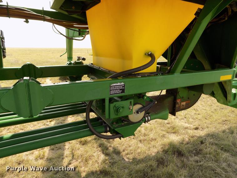 image for item DB9136 2003 John Deere 1890 no-till air seeder