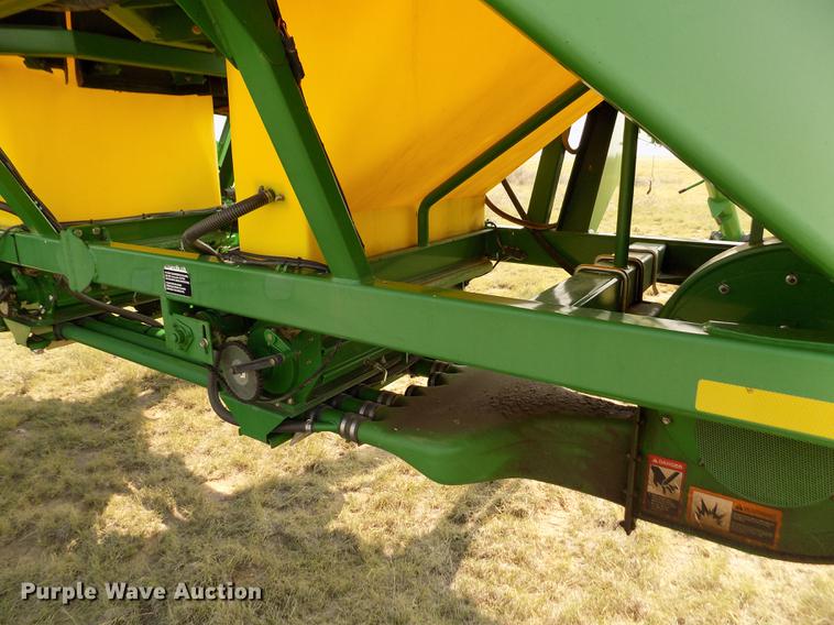 image for item DB9136 2003 John Deere 1890 no-till air seeder