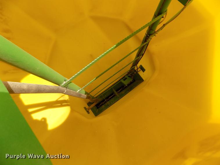 image for item DB9136 2003 John Deere 1890 no-till air seeder