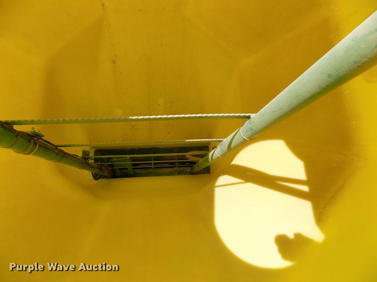 image for item DB9136 2003 John Deere 1890 no-till air seeder