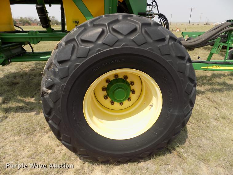 image for item DB9136 2003 John Deere 1890 no-till air seeder