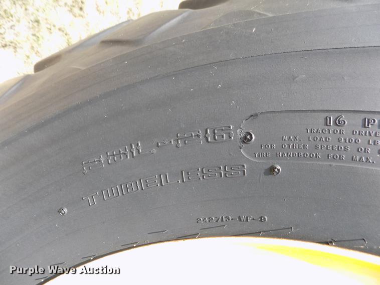 image for item DB9136 2003 John Deere 1890 no-till air seeder