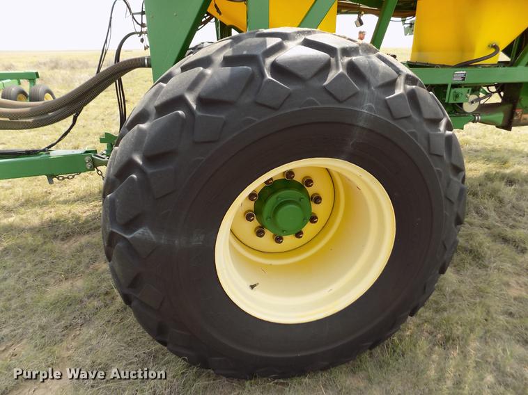 image for item DB9136 2003 John Deere 1890 no-till air seeder