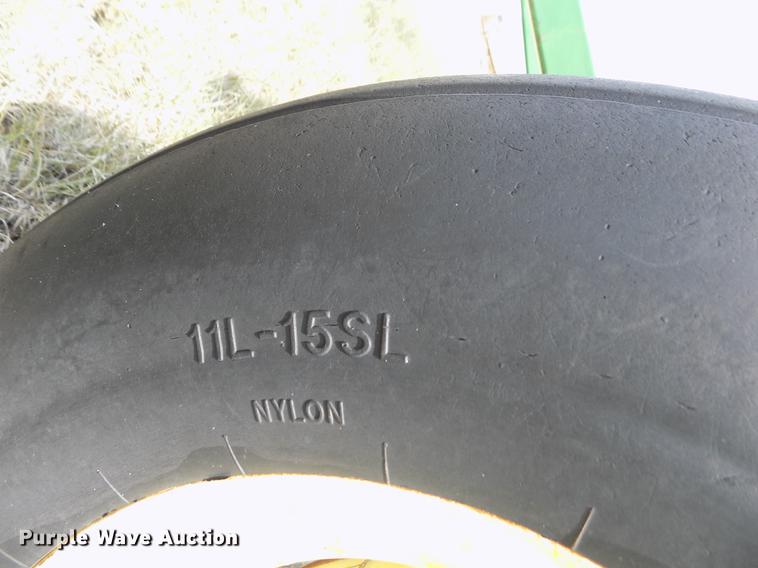 image for item DB9136 2003 John Deere 1890 no-till air seeder