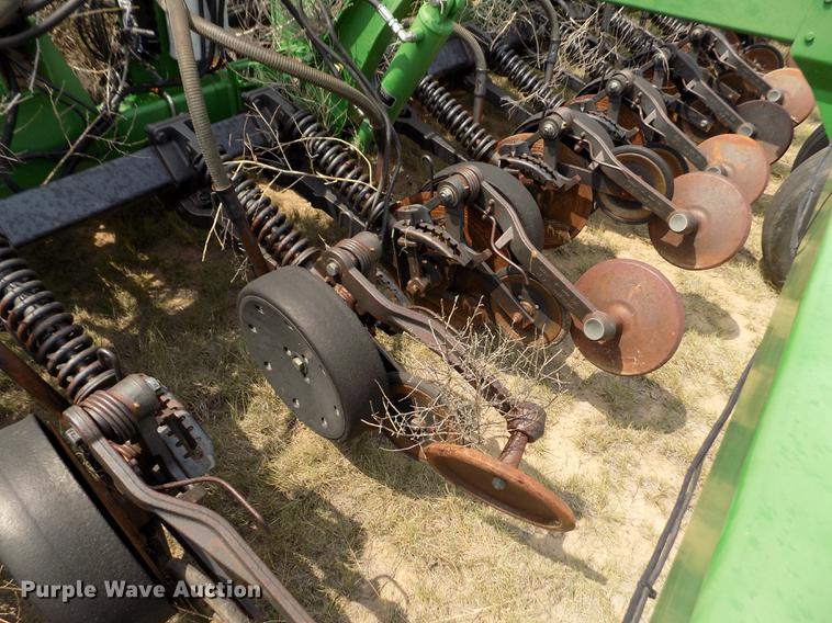 image for item DB9136 2003 John Deere 1890 no-till air seeder
