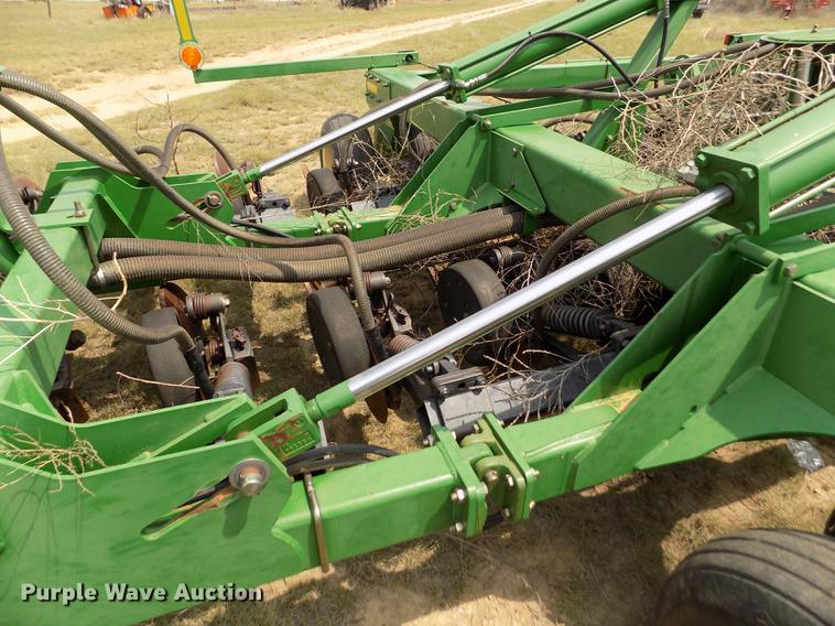 image for item DB9136 2003 John Deere 1890 no-till air seeder