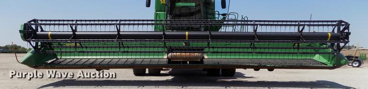 image for item DB9183 2010 John Deere 635D rigid draper head