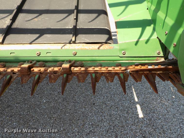 image for item DB9183 2010 John Deere 635D rigid draper head